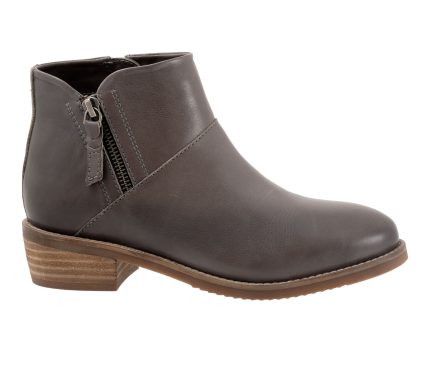 Women's Softwalk Roselle Booties