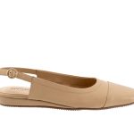 Women's Softwalk Vittoria Flats