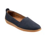 Women's Softwalk Deva Flats