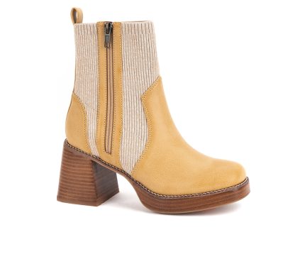 Women's Yellow Box IZMIR Chelsea Boots