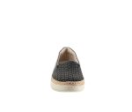 Women's Trotters Accent Perf Flats