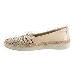 Women's Trotters Accent Perf Flats