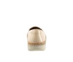 Women's Trotters Accent Perf Flats