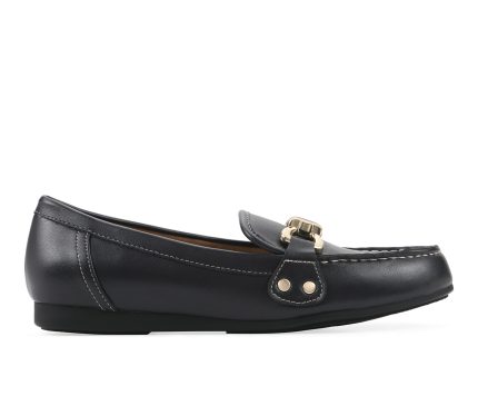 Women's White Mountain Wayside Loafers