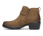Clarks Kynnzie Rise Booties