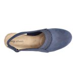 Women's Easy Street Aloha Wedges